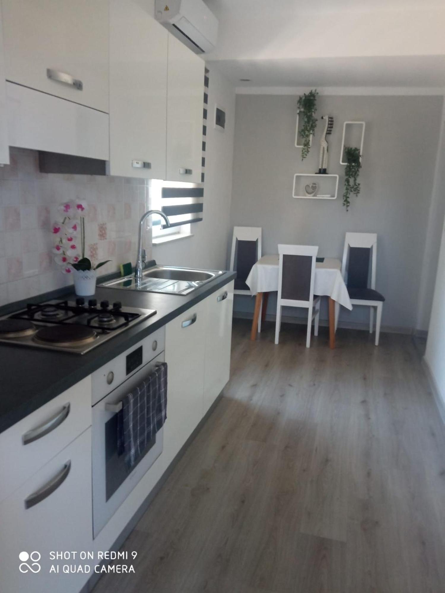Apartmani Andelo, Tommy, Leon Bibinje Dış mekan fotoğraf